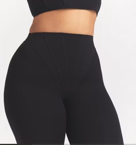 Hochtaillierte 26-Zoll Leggings mit formender Kompression