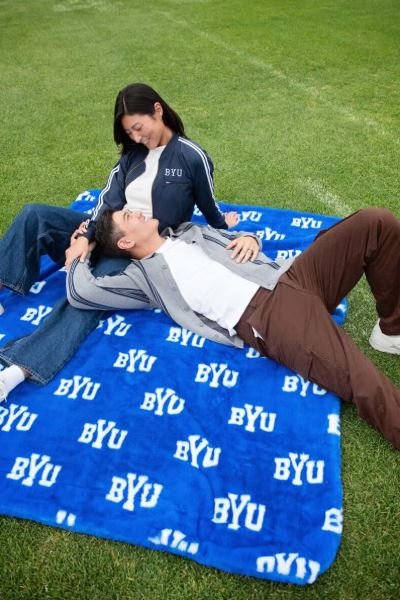 Ultra Soft Team Color Plush Throw Blanket for Sports Fans