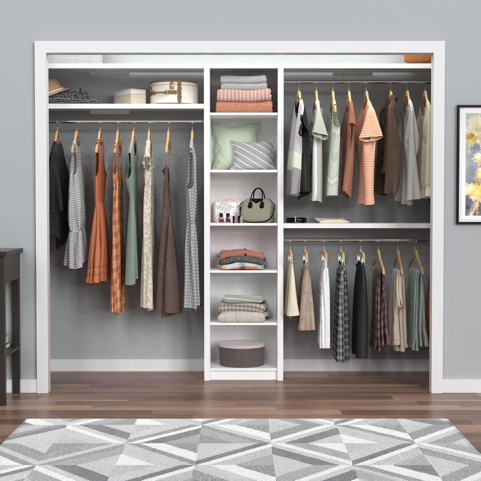 Kit de Organizador de Closet de Madera ClosetMaid SpaceCreations 44"–115" en Blanco Brillante